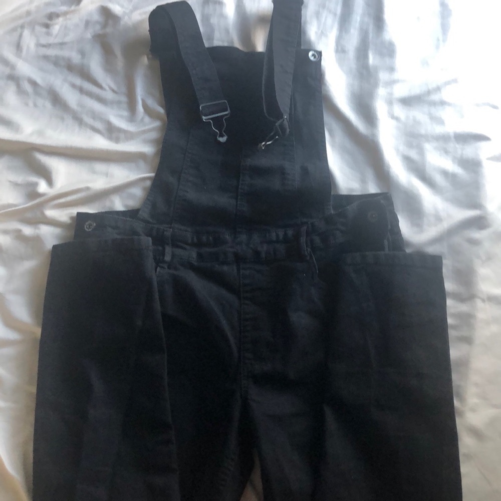 Black stretchy overalls